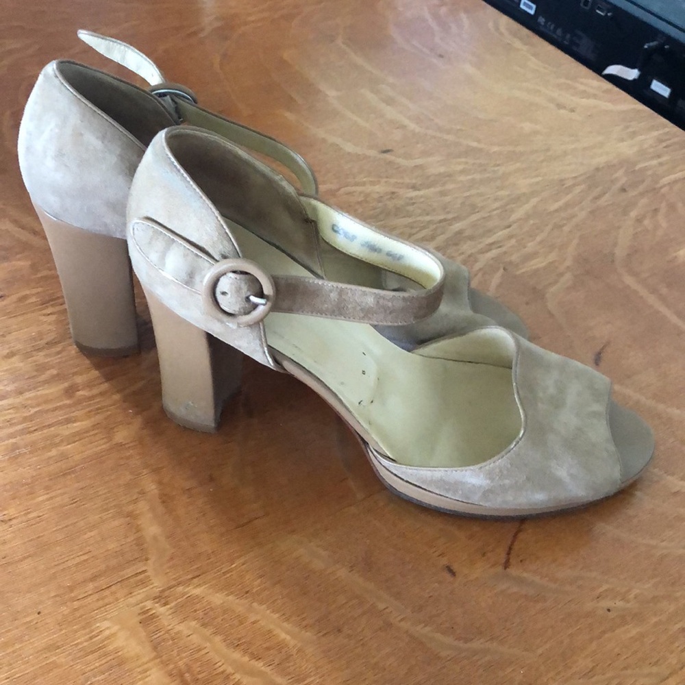 Varda suede sandals